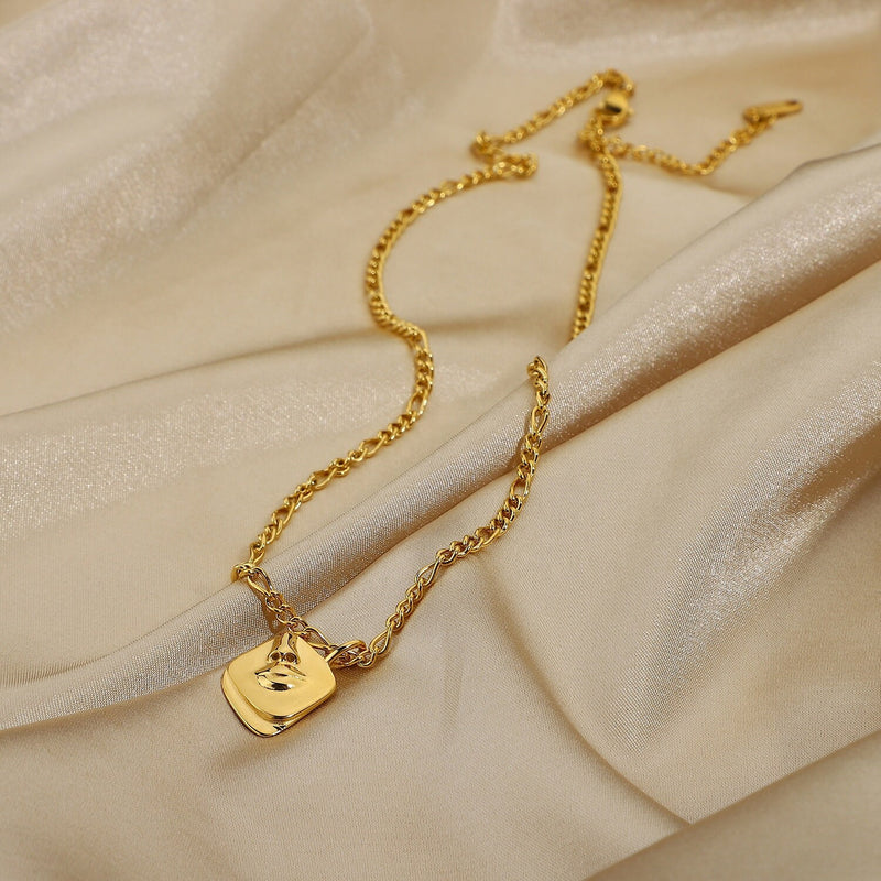 I'm Speaking 18k Gold Pendent, Feminist Jewelry, Female Body Necklace, Body Positivity Necklace, Abstract face